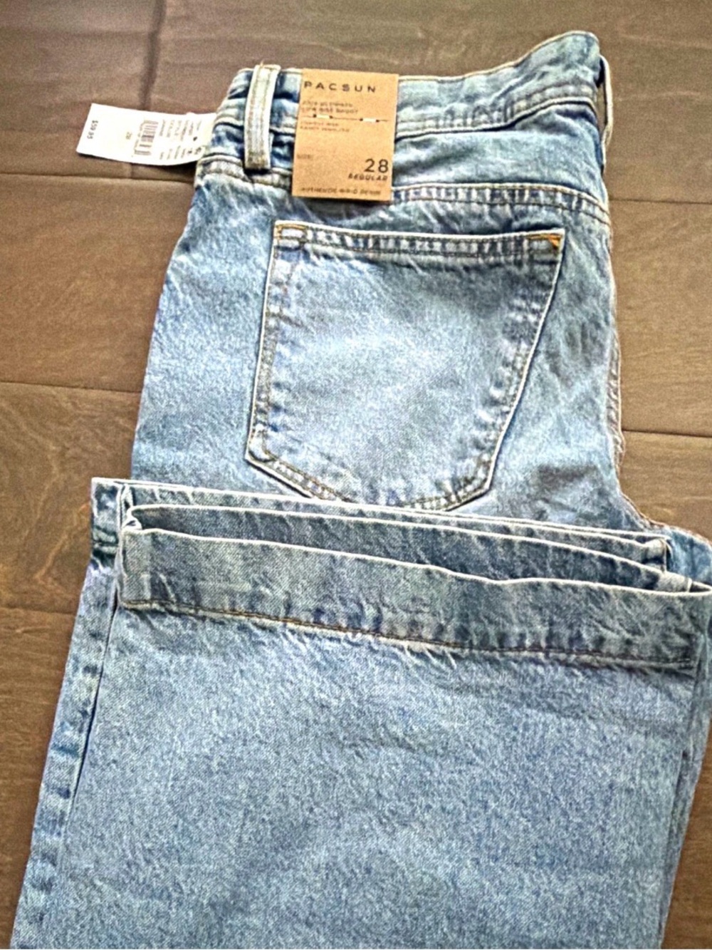 PacSun Light Wash women’s Relaxed Jeans